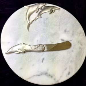 Lindsay Claire Marble Cheese Rd 8" Board with knife